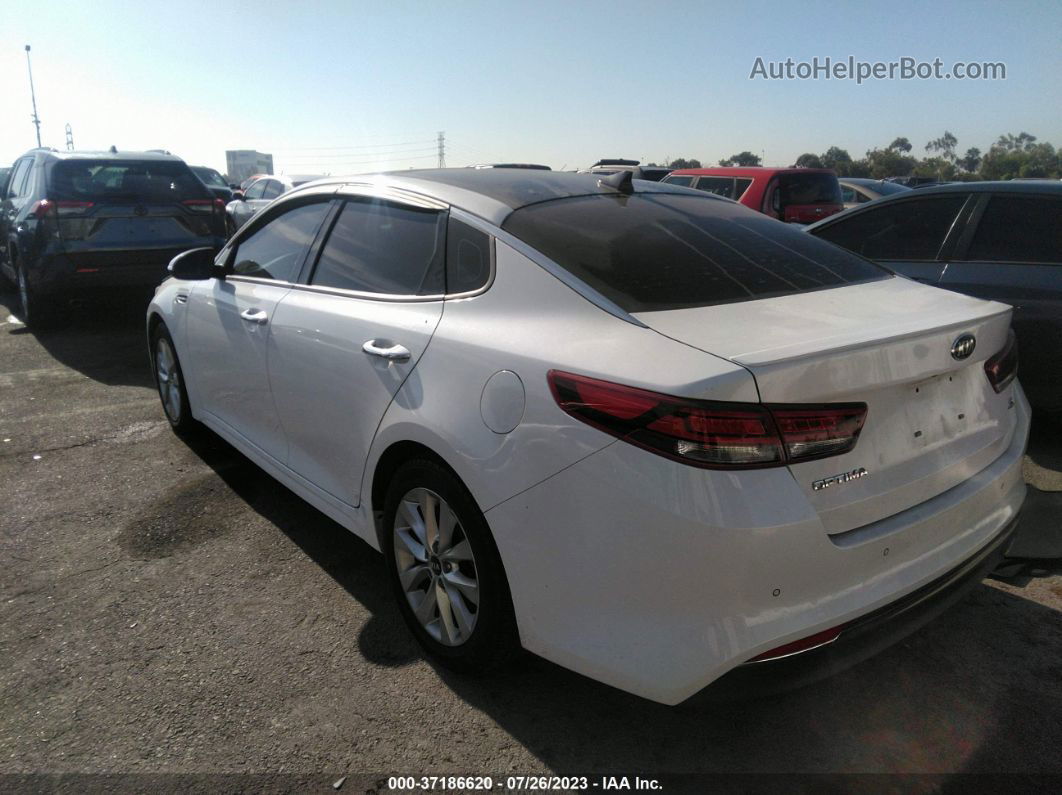 2018 Kia Optima S White vin: 5XXGT4L34JG244236