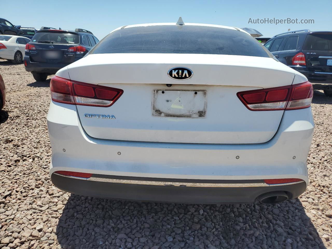 2018 Kia Optima Lx Белый vin: 5XXGT4L34JG262977