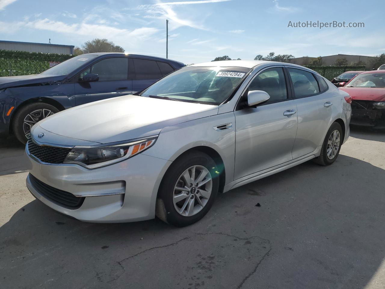 2016 Kia Optima Lx Silver vin: 5XXGT4L35GG018845