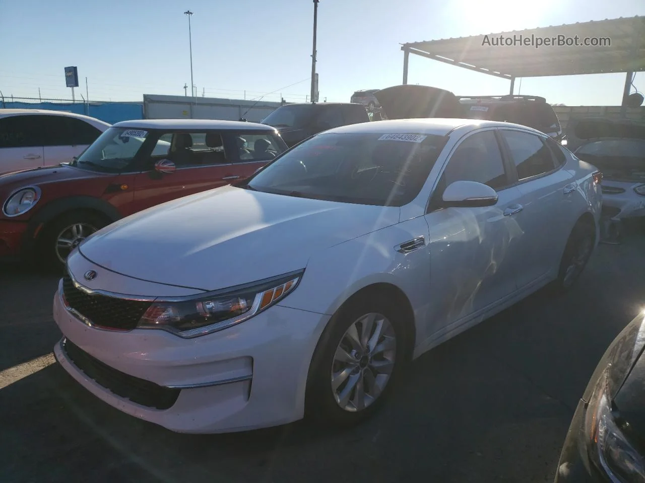 2016 Kia Optima Lx White vin: 5XXGT4L35GG071805