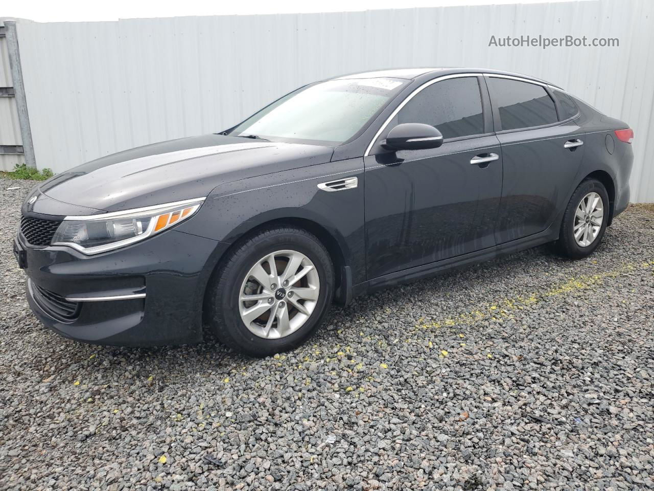 2016 Kia Optima Lx Black vin: 5XXGT4L35GG118797