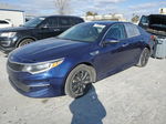 2017 Kia Optima Lx Blue vin: 5XXGT4L35HG130370