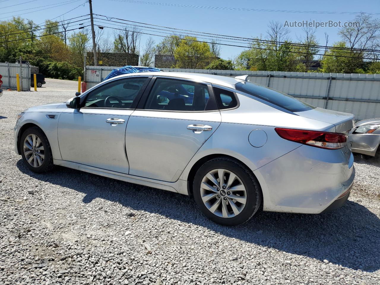 2017 Kia Optima Lx Silver vin: 5XXGT4L35HG147427