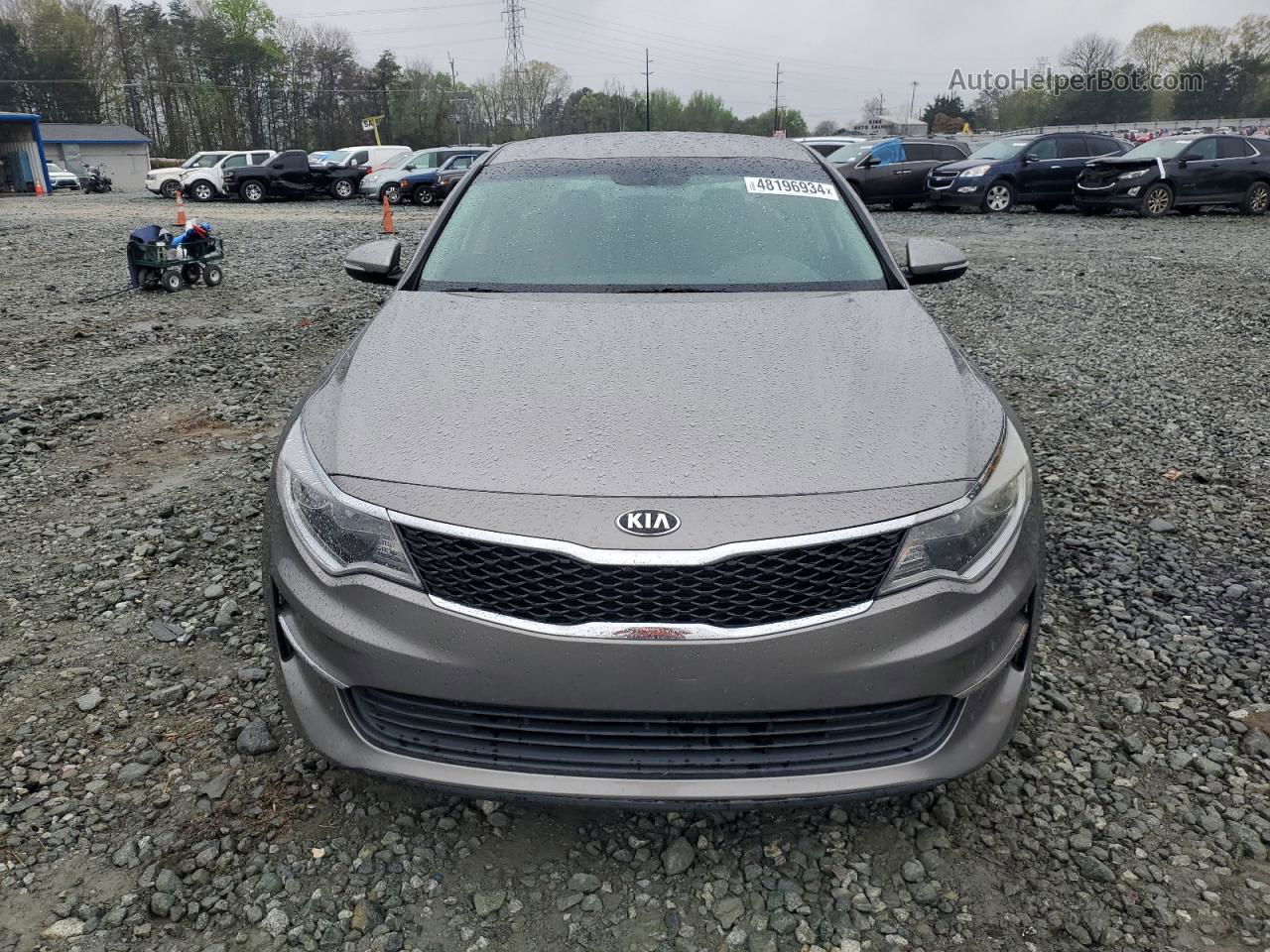 2018 Kia Optima Lx Beige vin: 5XXGT4L35JG189473