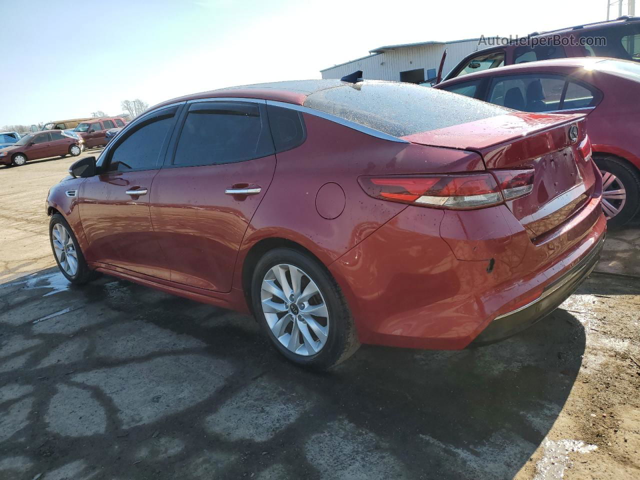 2018 Kia Optima Lx Red vin: 5XXGT4L35JG236209