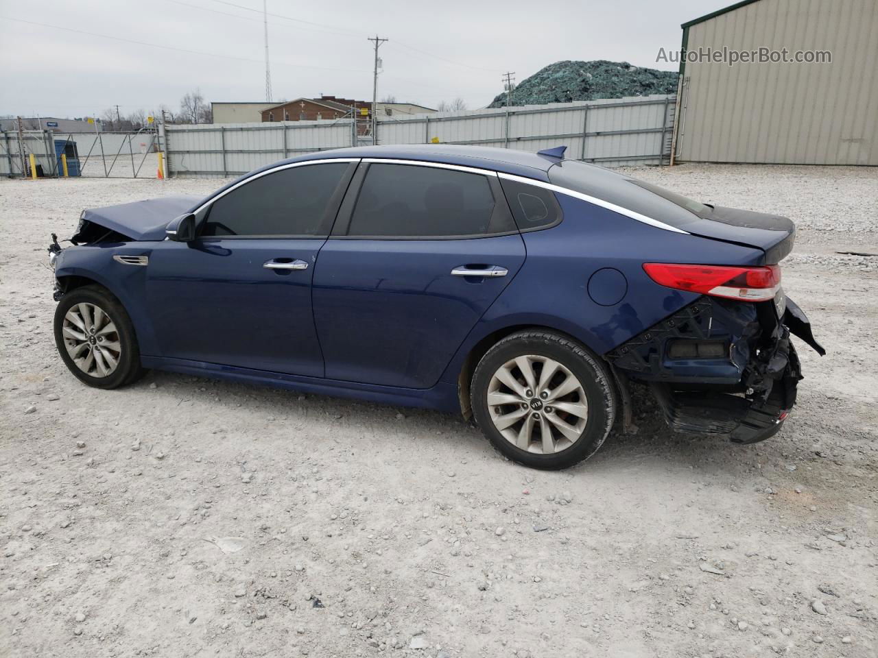 2018 Kia Optima Lx Blue vin: 5XXGT4L35JG272756