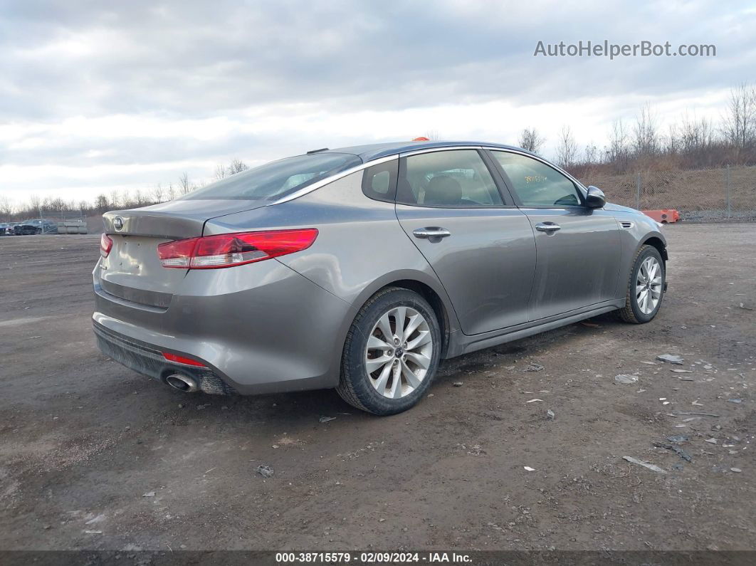 2017 Kia Optima Lx Silver vin: 5XXGT4L36HG145914