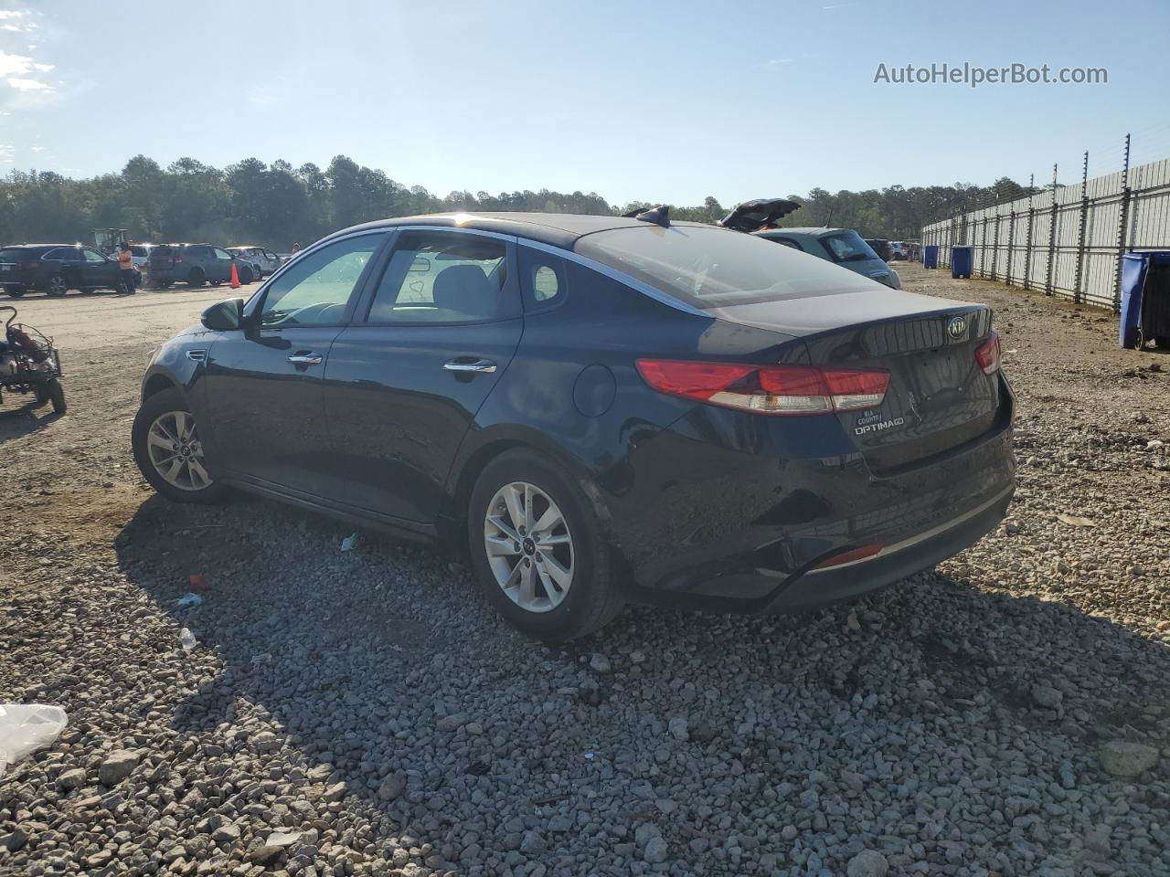 2018 Kia Optima Lx Black vin: 5XXGT4L36JG179325