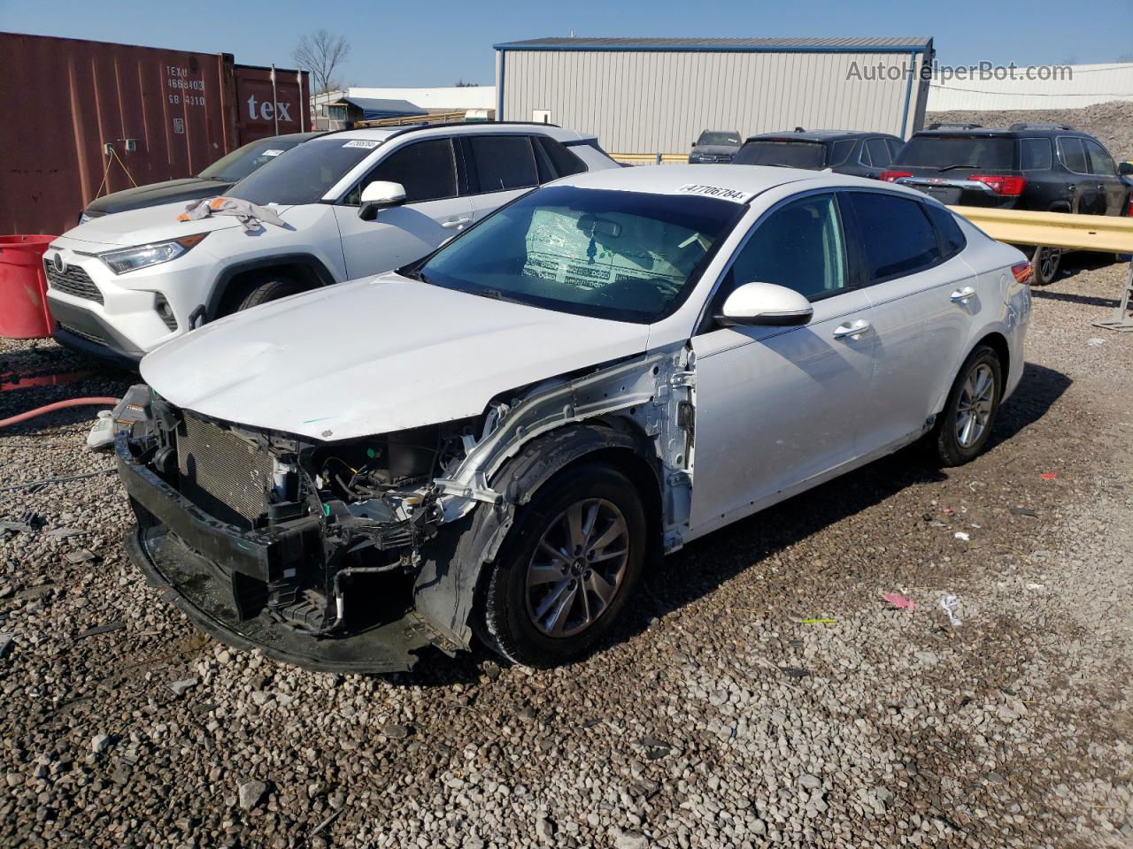 2018 Kia Optima Lx White vin: 5XXGT4L36JG189644