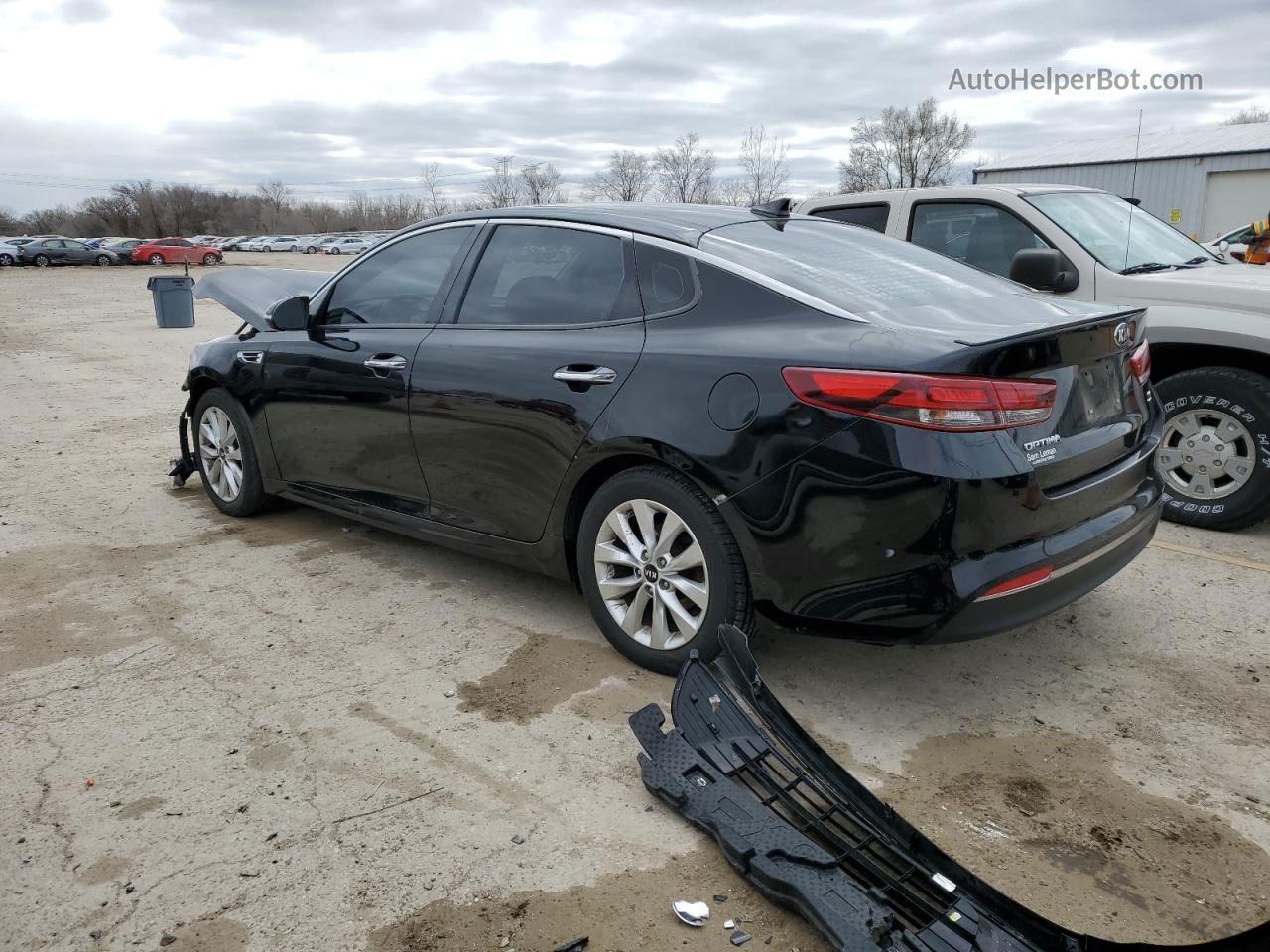 2018 Kia Optima Lx Black vin: 5XXGT4L36JG200450