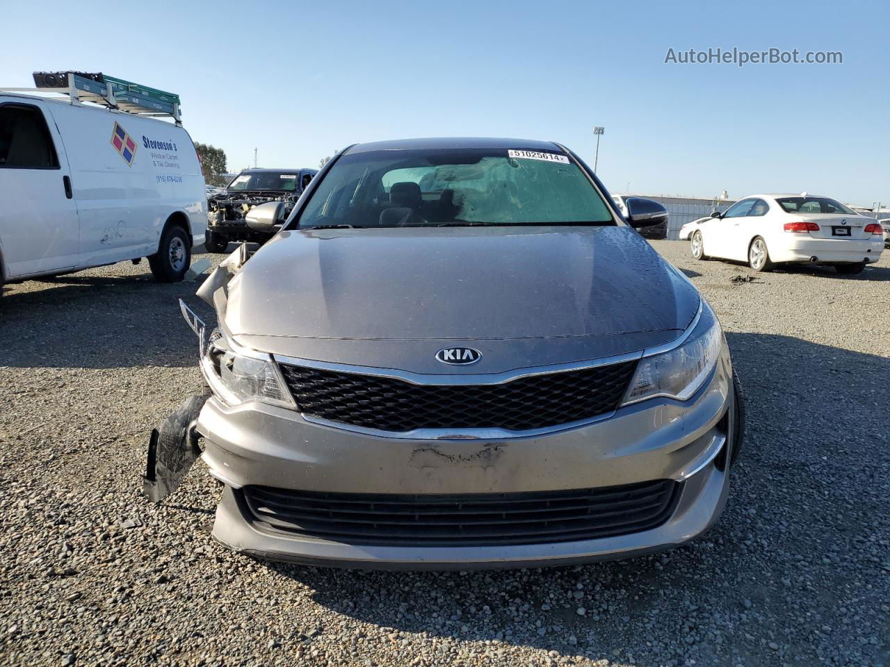 2018 Kia Optima Lx Silver vin: 5XXGT4L36JG254525