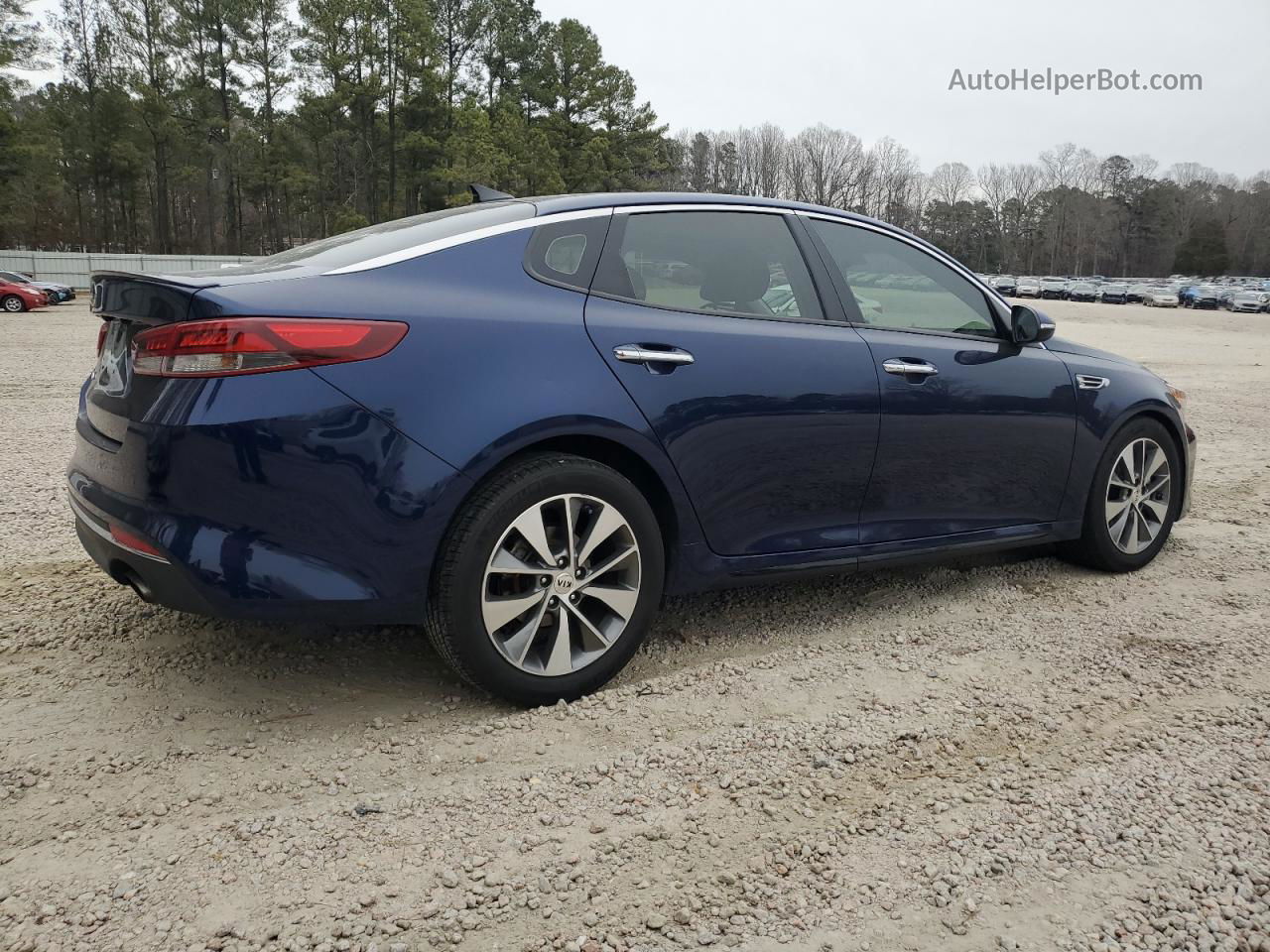 2018 Kia Optima Lx Синий vin: 5XXGT4L36JG255335