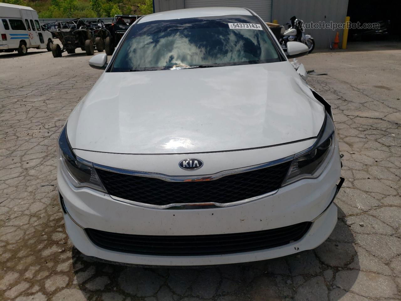 2016 Kia Optima Lx Белый vin: 5XXGT4L37GG082725