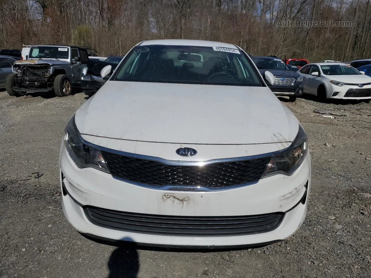 2017 Kia Optima Lx Белый vin: 5XXGT4L37HG157053