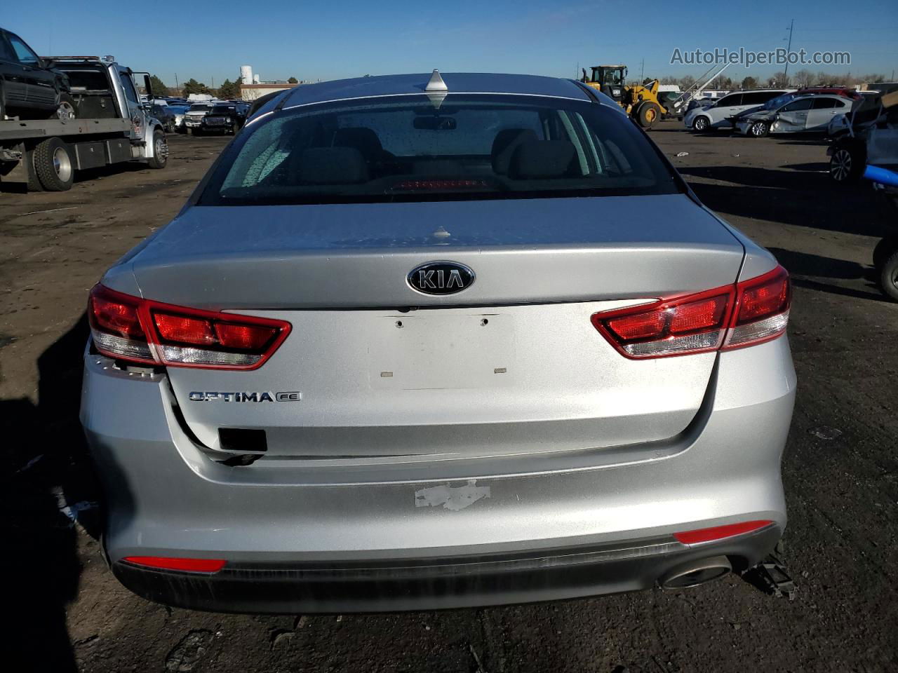 2018 Kia Optima Lx Silver vin: 5XXGT4L37JG179561