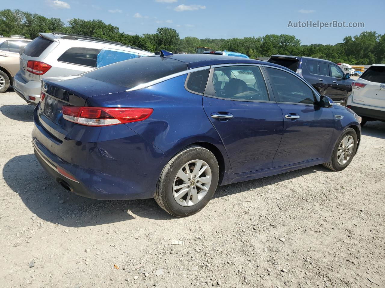 2018 Kia Optima Lx Blue vin: 5XXGT4L37JG188860