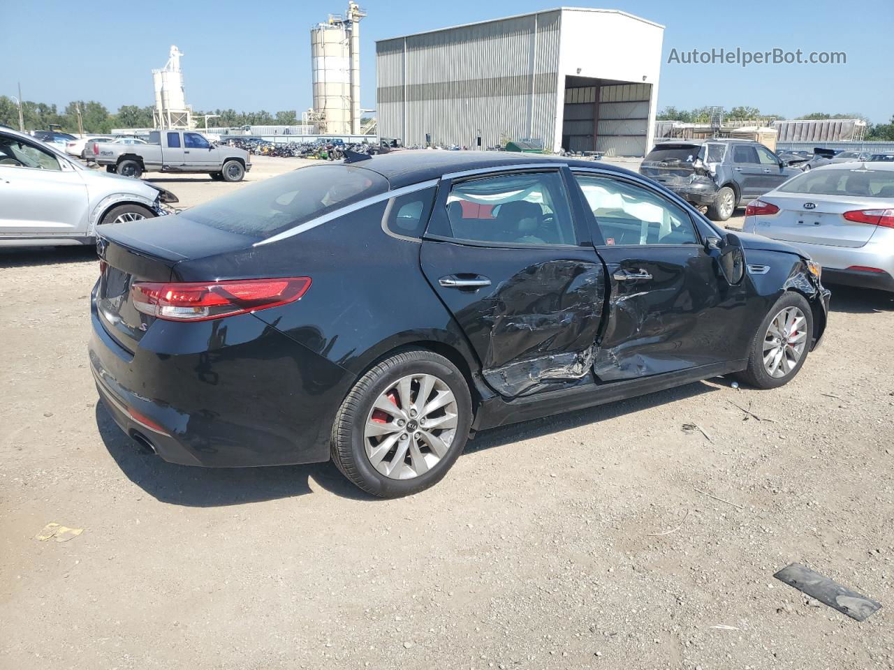 2018 Kia Optima Lx Черный vin: 5XXGT4L37JG218441