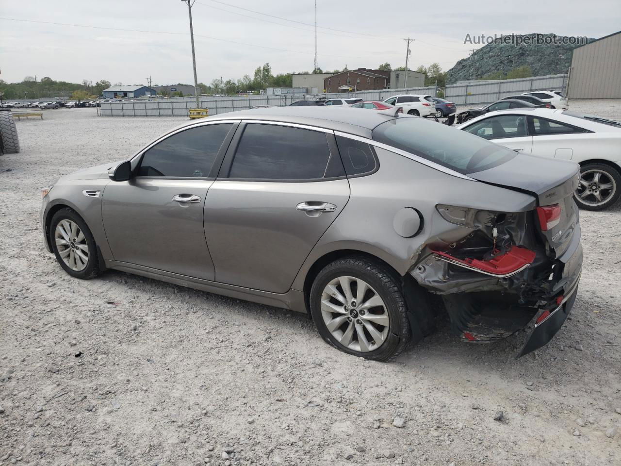 2018 Kia Optima Lx Silver vin: 5XXGT4L37JG268689