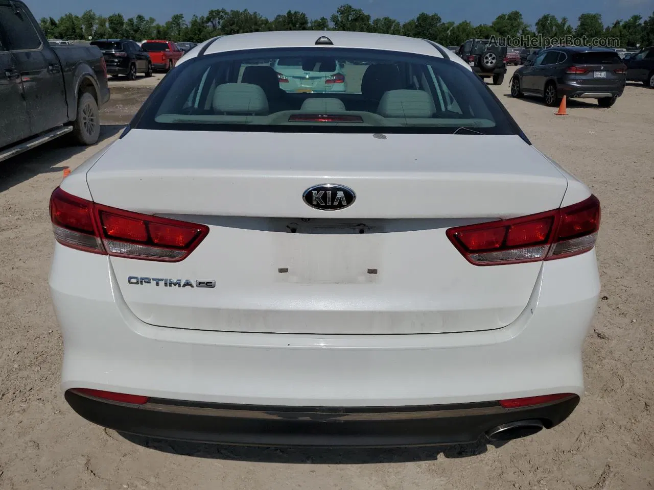 2016 Kia Optima Lx White vin: 5XXGT4L38GG056246