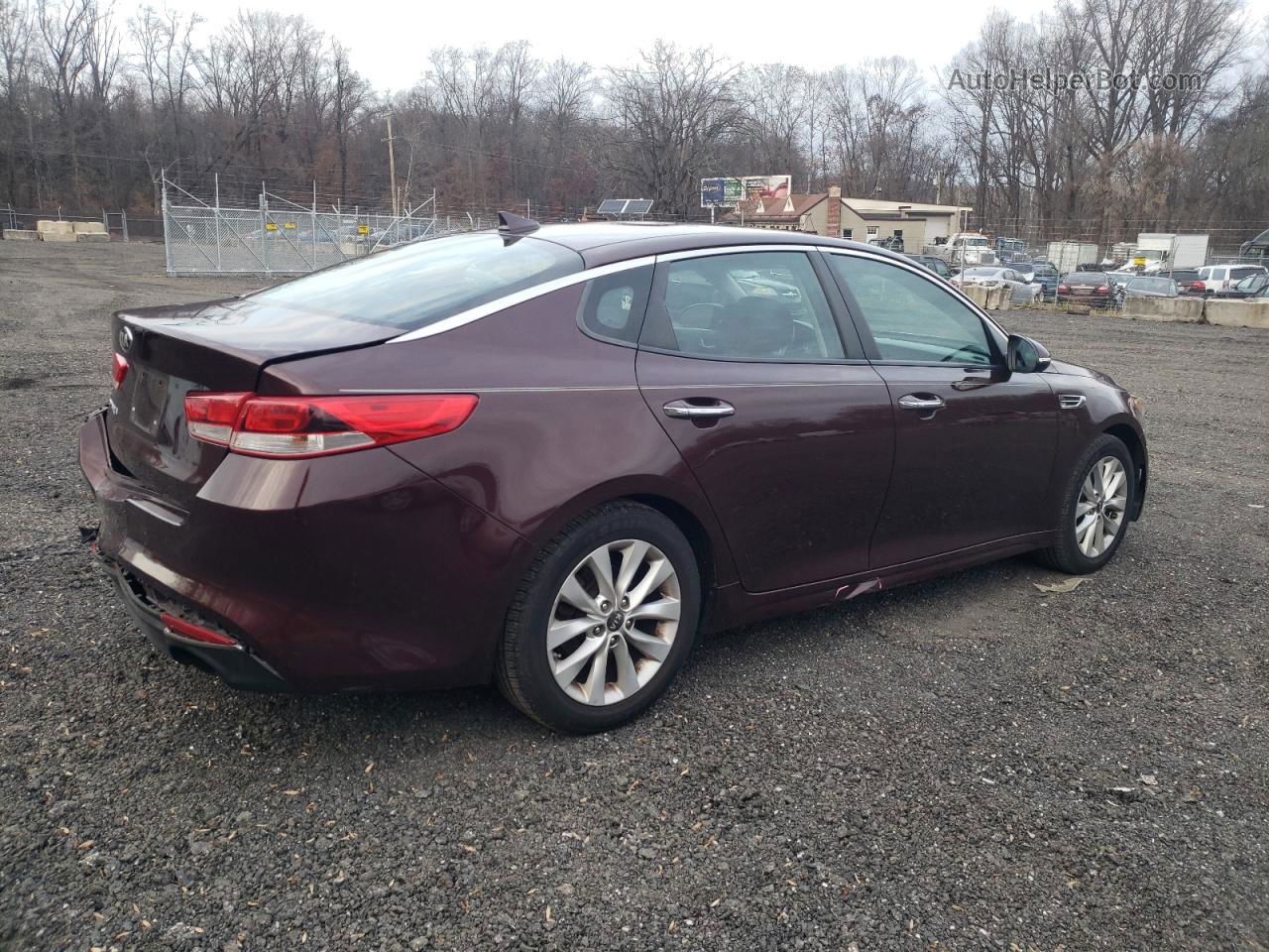 2017 Kia Optima Lx Burgundy vin: 5XXGT4L38HG164397