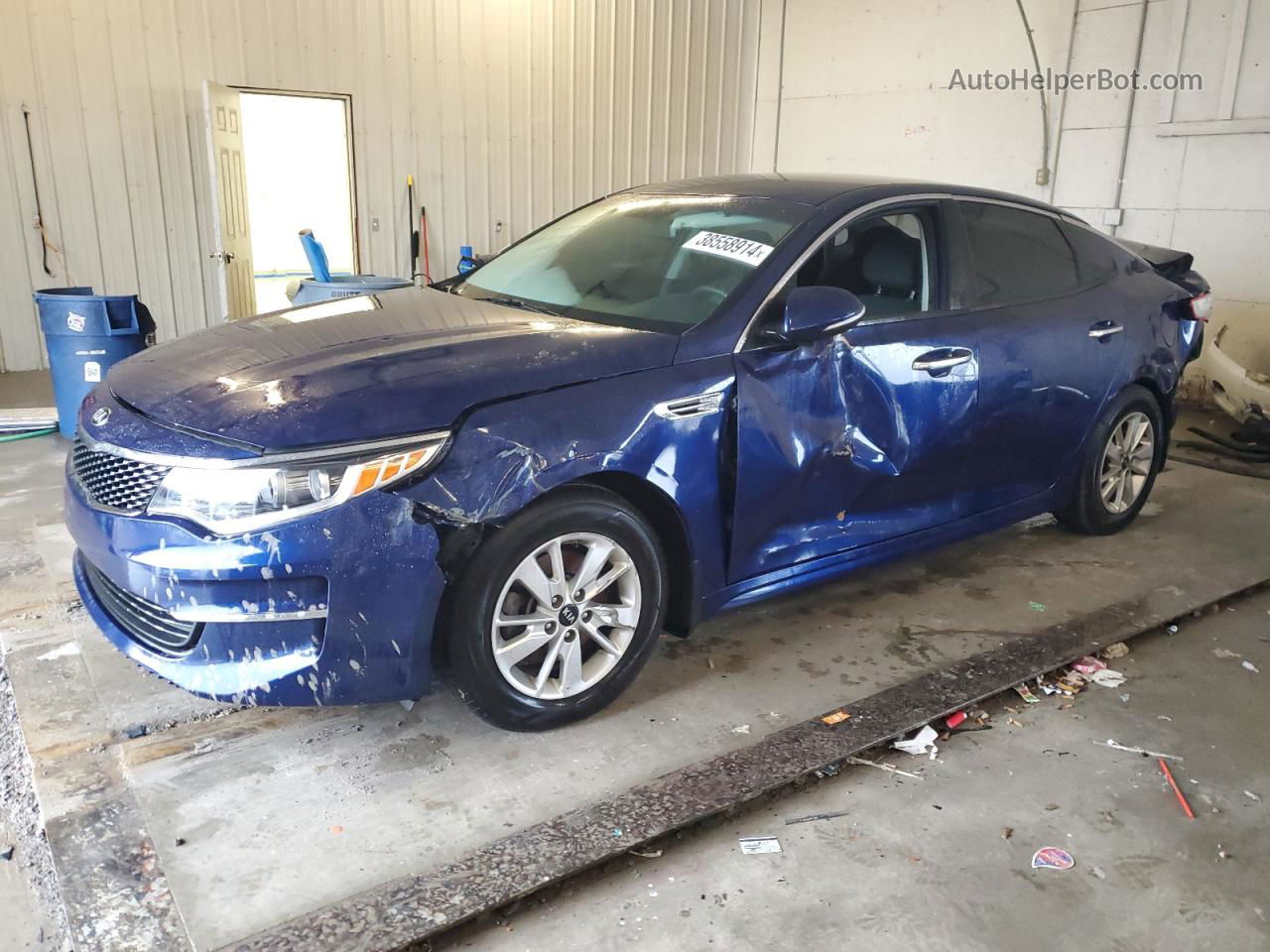 2018 Kia Optima Lx Blue vin: 5XXGT4L38JG228797