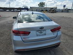 2017 Kia Optima Lx Серебряный vin: 5XXGT4L39HG122966