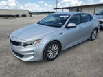 2017 Kia Optima Lx Серебряный vin: 5XXGT4L39HG122966