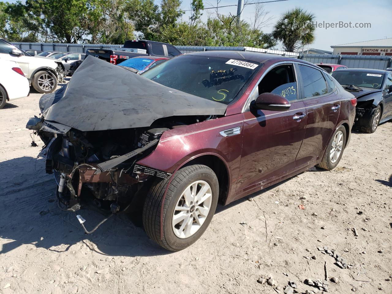 2017 Kia Optima Lx Burgundy vin: 5XXGT4L39HG144255