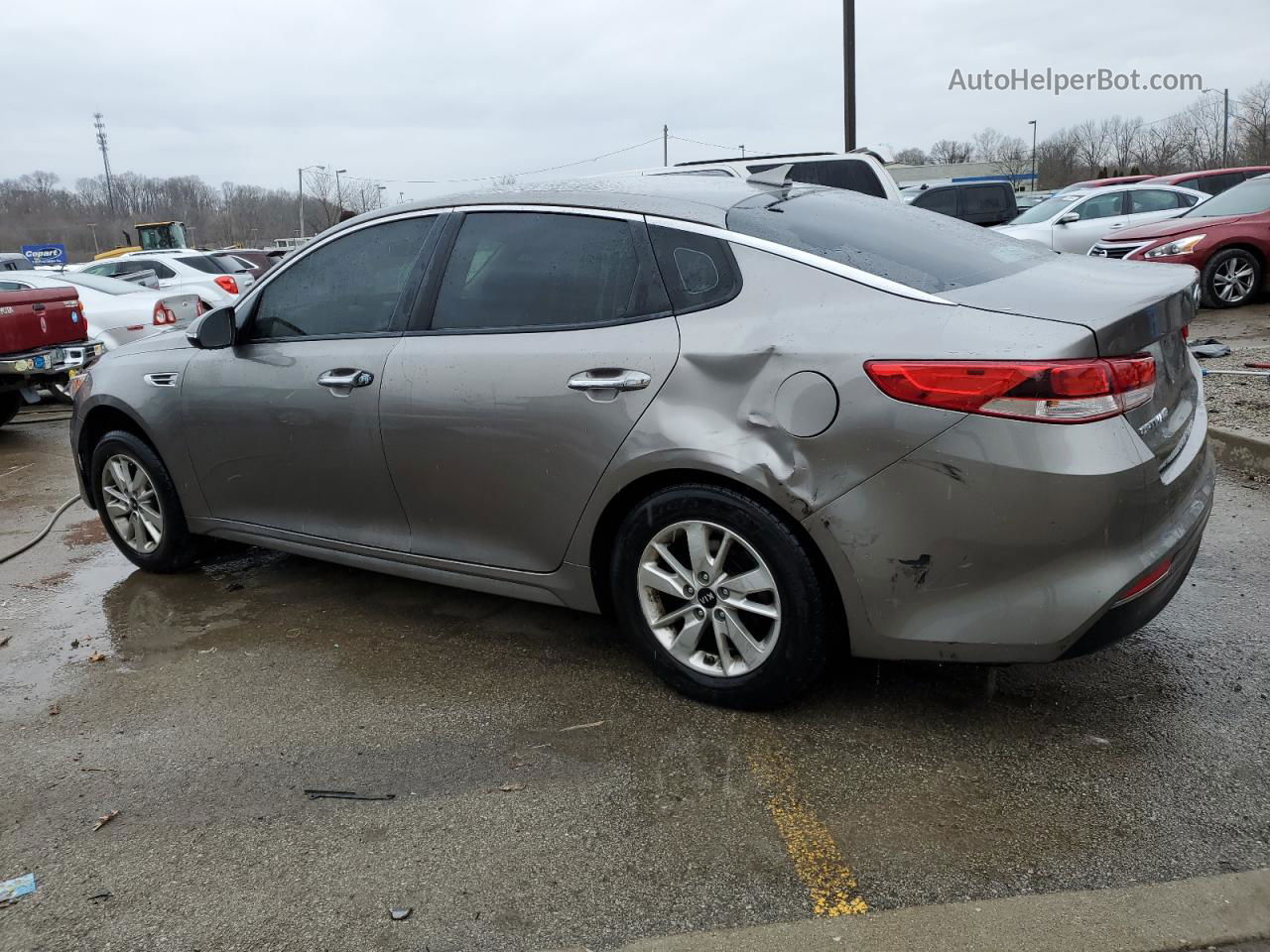 2017 Kia Optima Lx Silver vin: 5XXGT4L39HG149357