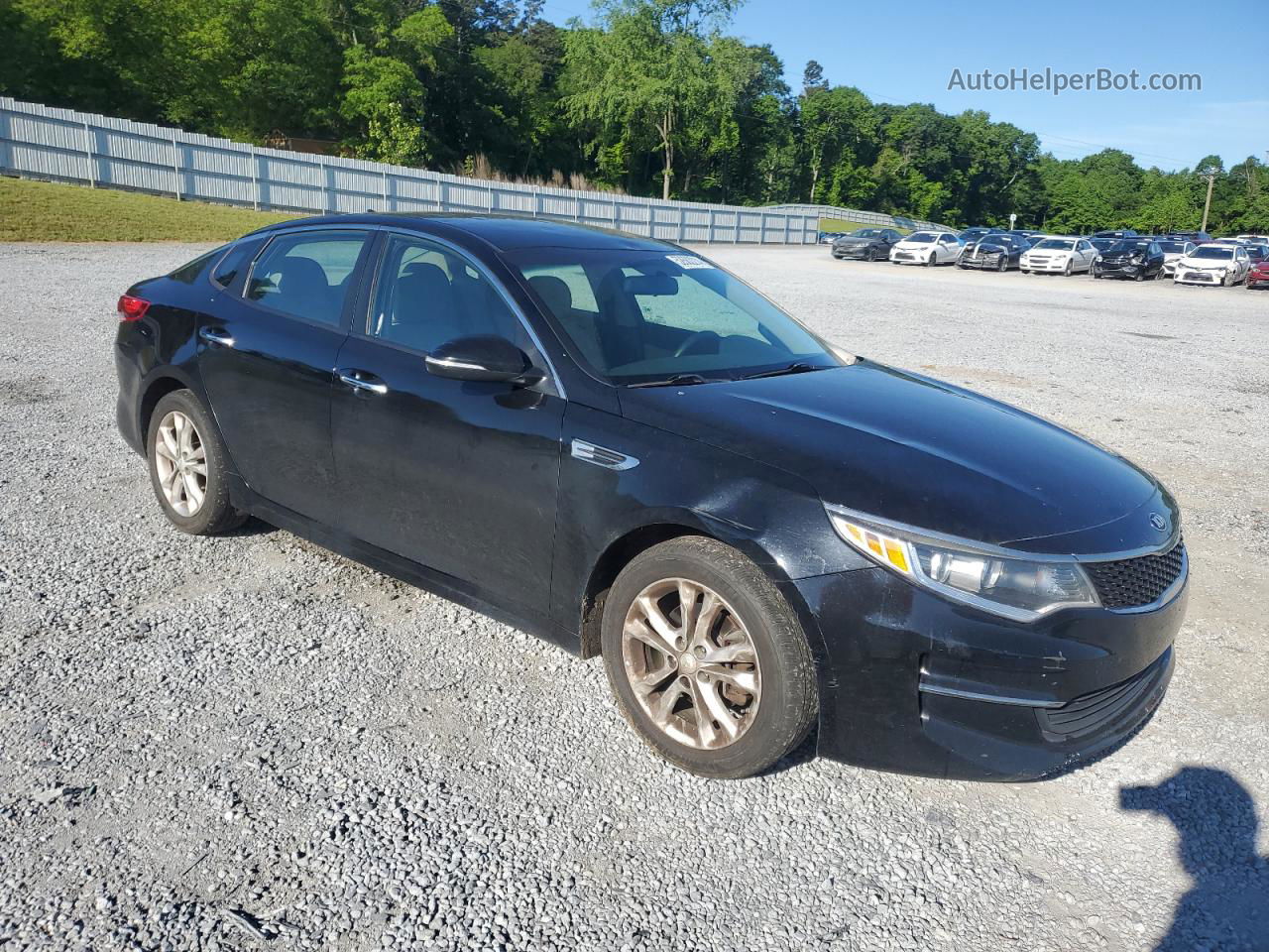 2017 Kia Optima Lx Black vin: 5XXGT4L39HG152694