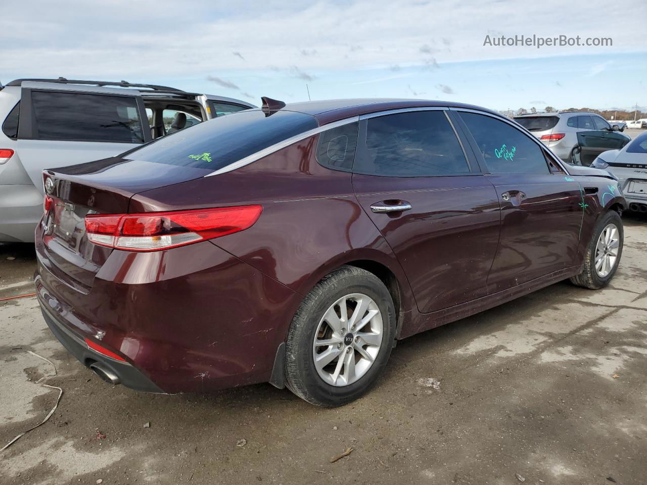 2017 Kia Optima Lx Maroon vin: 5XXGT4L39HG153487