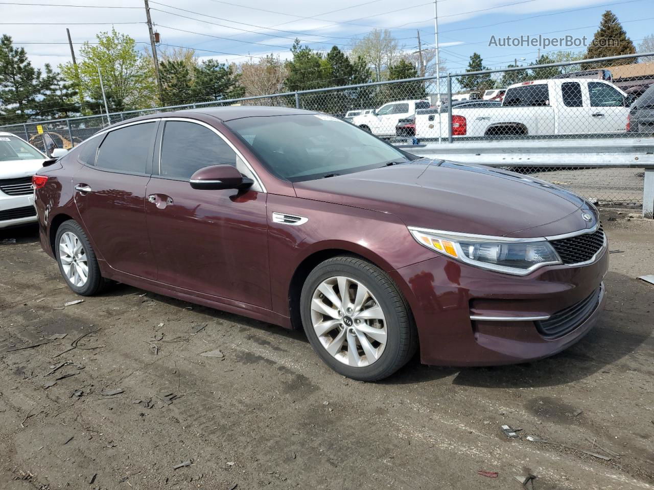 2017 Kia Optima Lx Maroon vin: 5XXGT4L39HG164618