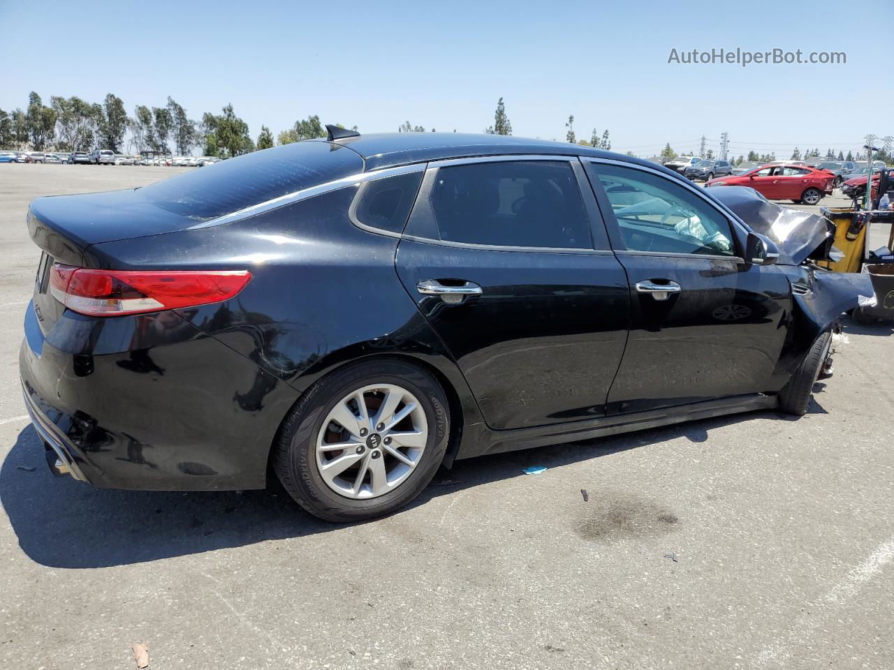 2018 Kia Optima Lx Black vin: 5XXGT4L39JG178833