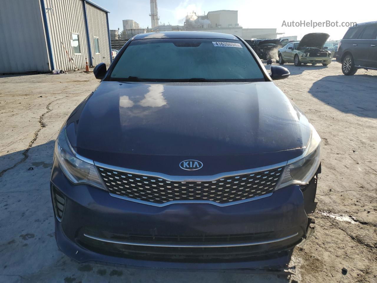 2018 Kia Optima Lx Blue vin: 5XXGT4L39JG191226