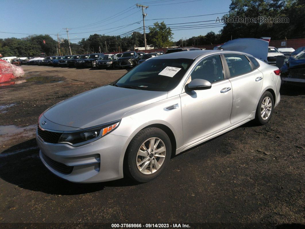 2018 Kia Optima Lx Silver vin: 5XXGT4L39JG206078