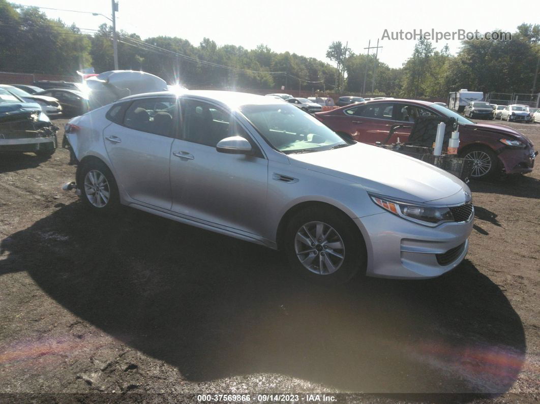 2018 Kia Optima Lx Silver vin: 5XXGT4L39JG206078