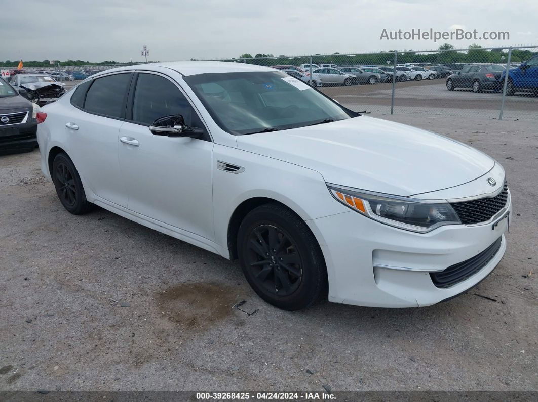 2018 Kia Optima Lx White vin: 5XXGT4L39JG207893