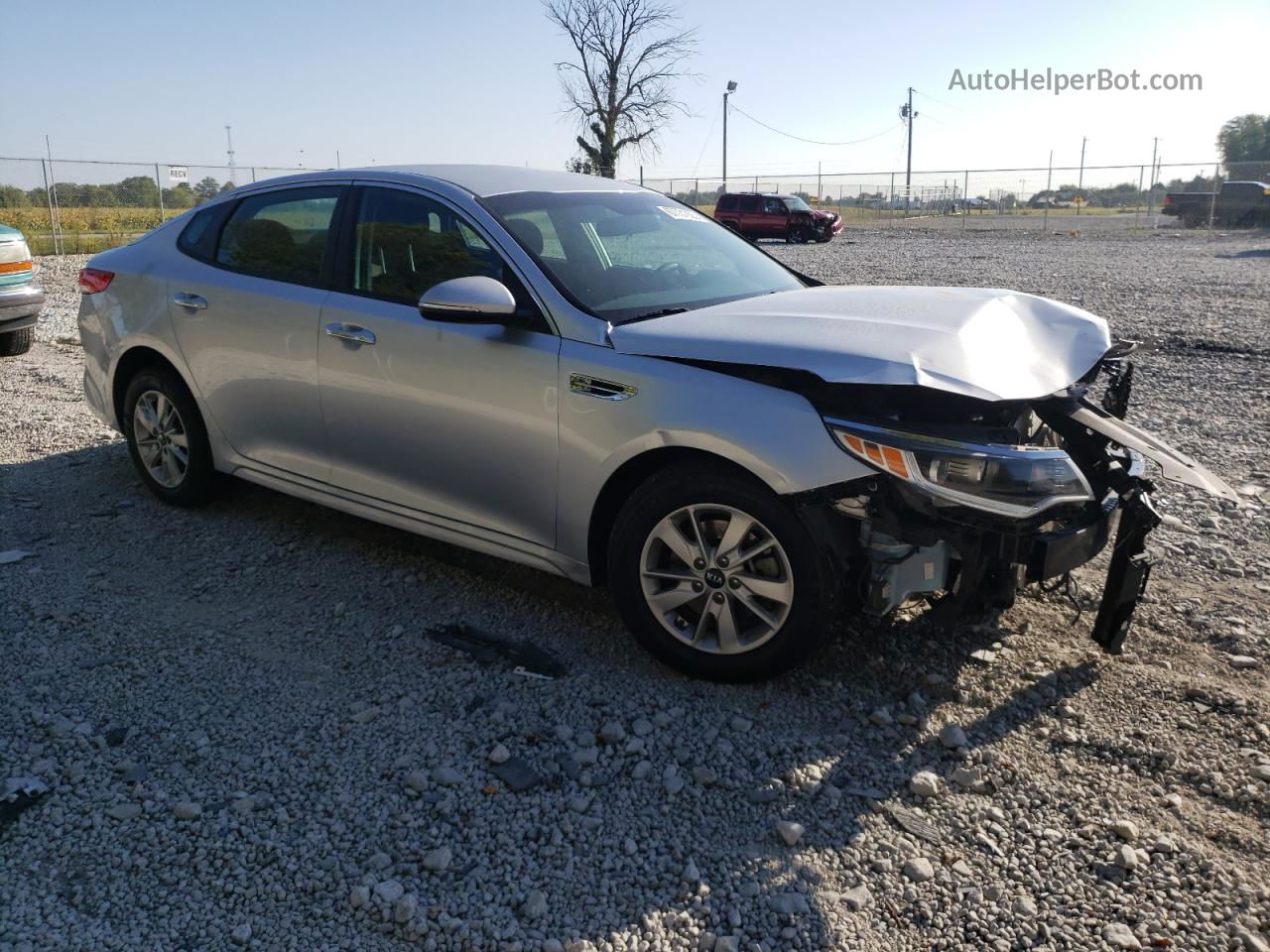 2018 Kia Optima Lx Silver vin: 5XXGT4L39JG213838