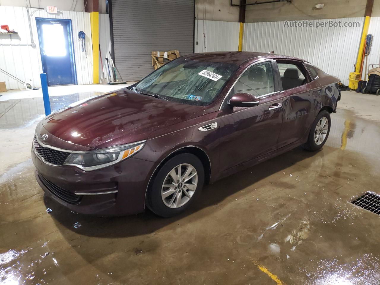 2018 Kia Optima Lx Burgundy vin: 5XXGT4L39JG233281