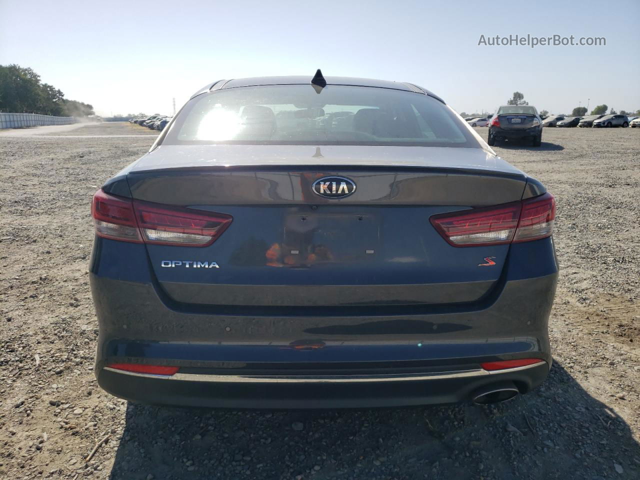 2018 Kia Optima Lx Угольный vin: 5XXGT4L39JG241767