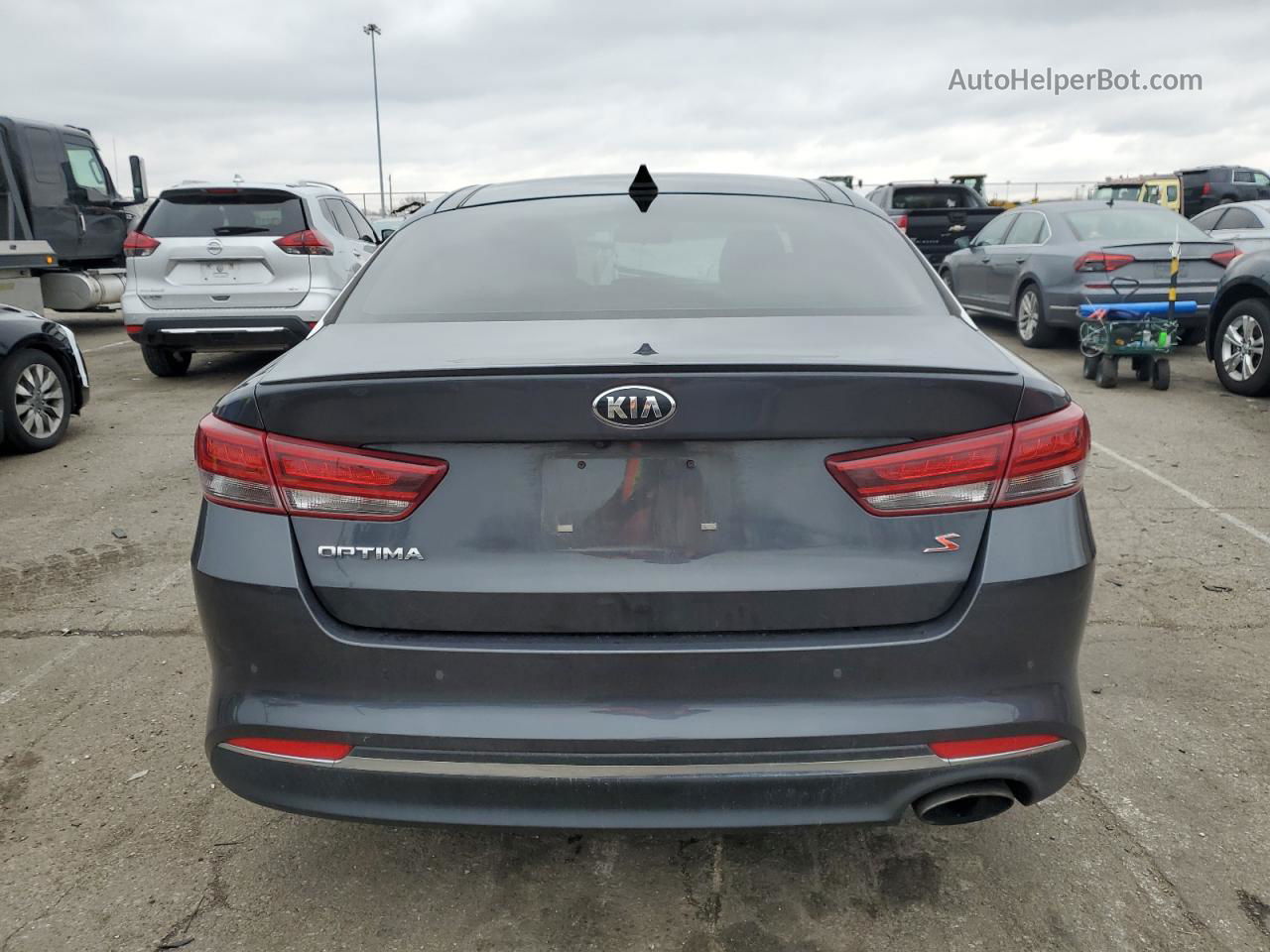 2018 Kia Optima Lx Gray vin: 5XXGT4L39JG243485