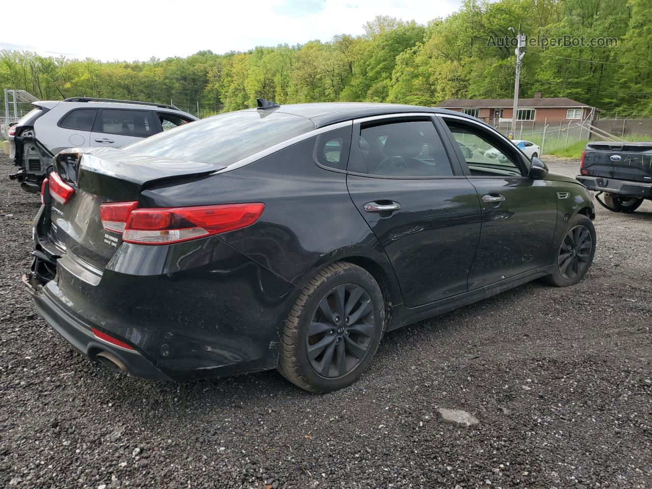 2018 Kia Optima Lx Black vin: 5XXGT4L39JG254017