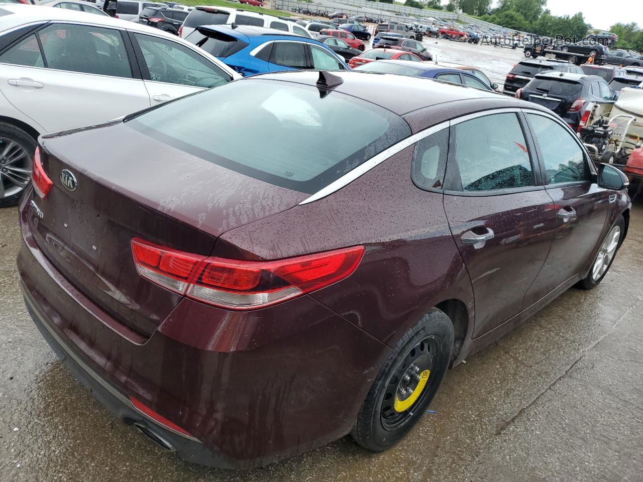 2017 Kia Optima Lx Burgundy vin: 5XXGT4L3XHG128677