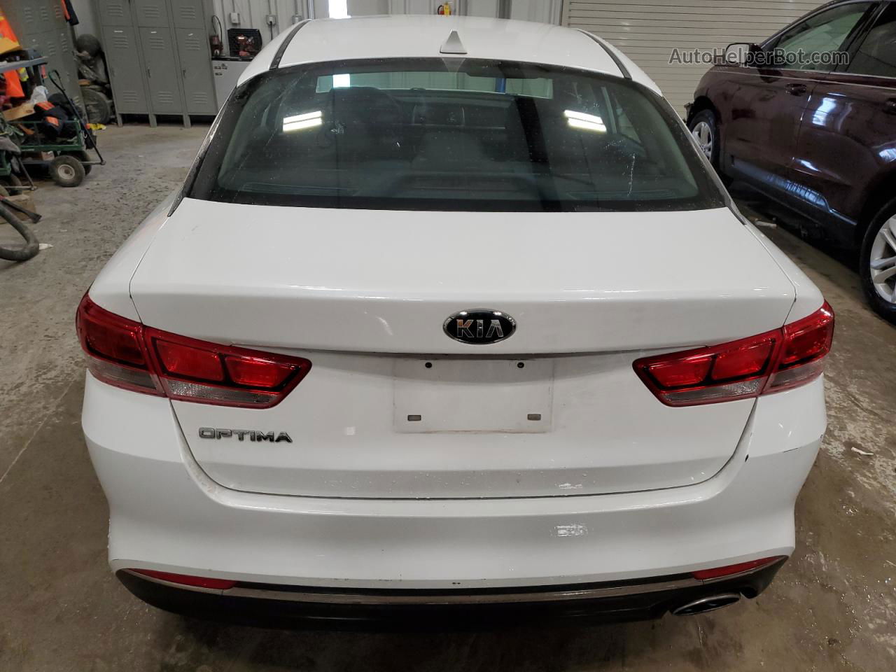 2017 Kia Optima Lx White vin: 5XXGT4L3XHG128954