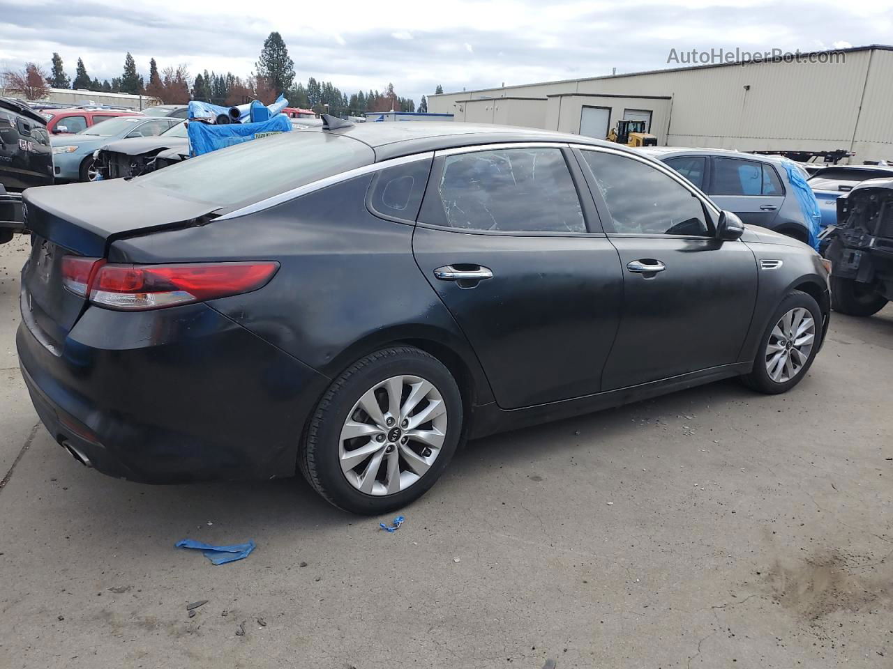 2017 Kia Optima Lx Black vin: 5XXGT4L3XHG138335