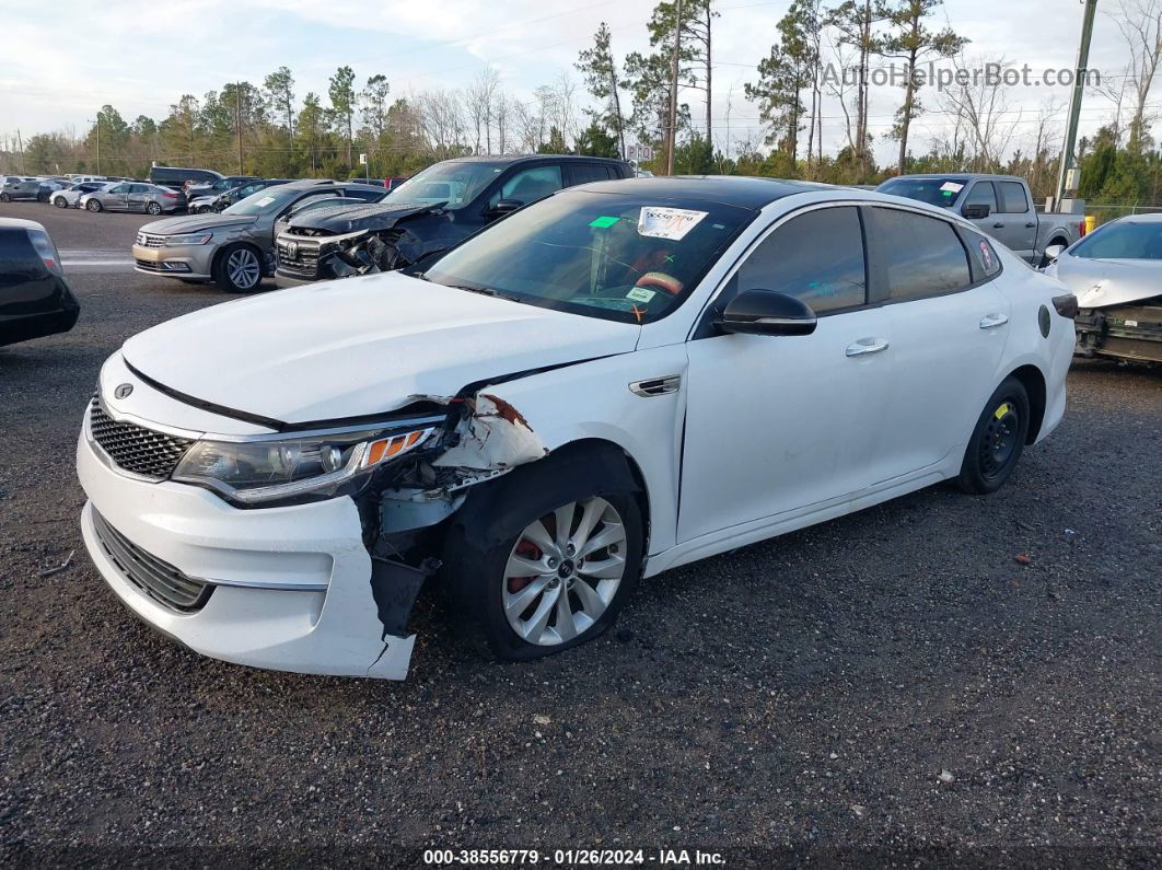 2017 Kia Optima Lx White vin: 5XXGT4L3XHG154647