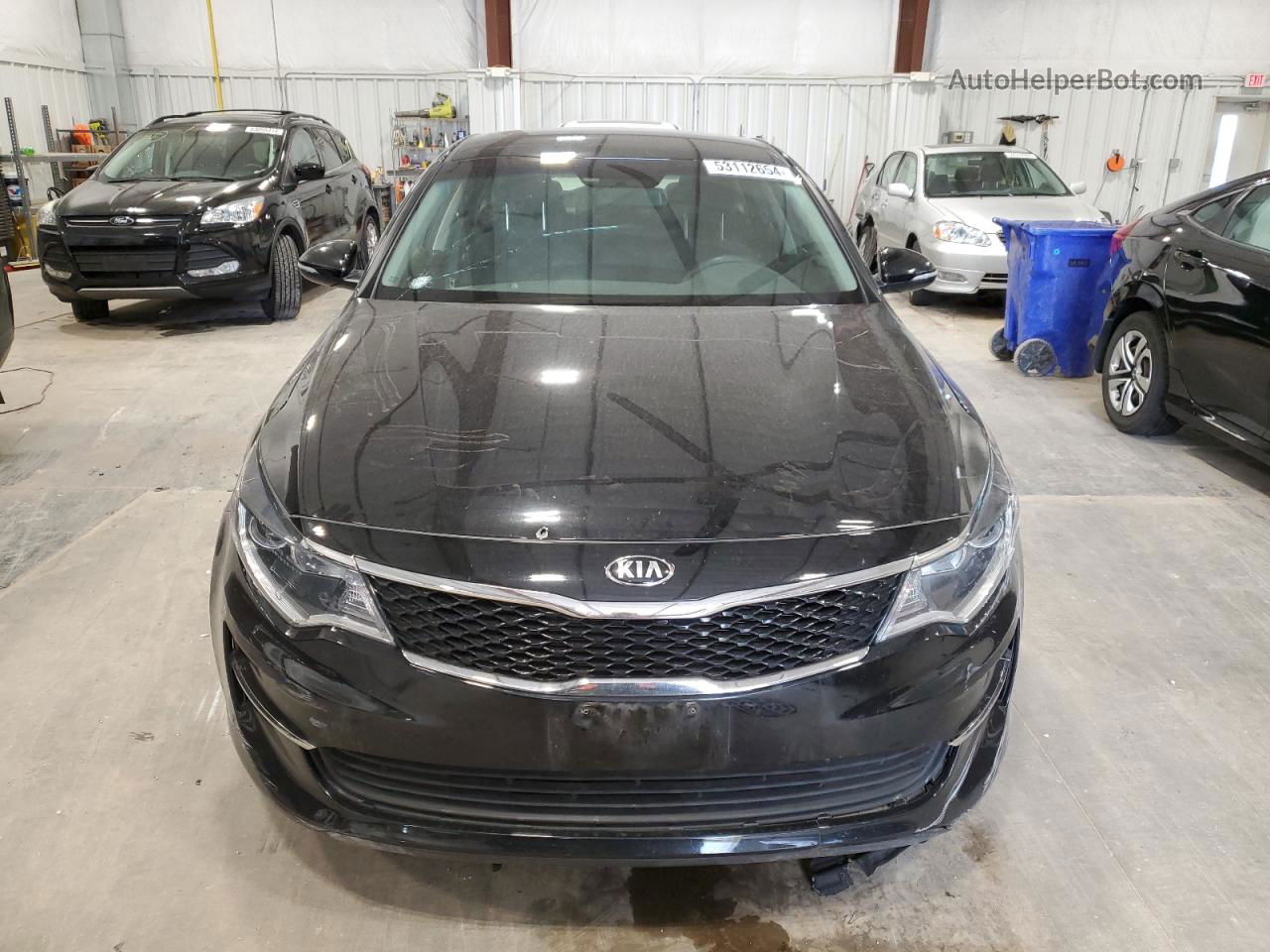 2017 Kia Optima Lx Black vin: 5XXGT4L3XHG156446