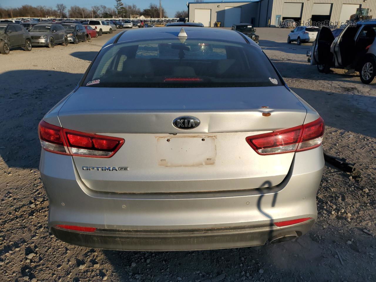 2018 Kia Optima Lx Silver vin: 5XXGT4L3XJG179537