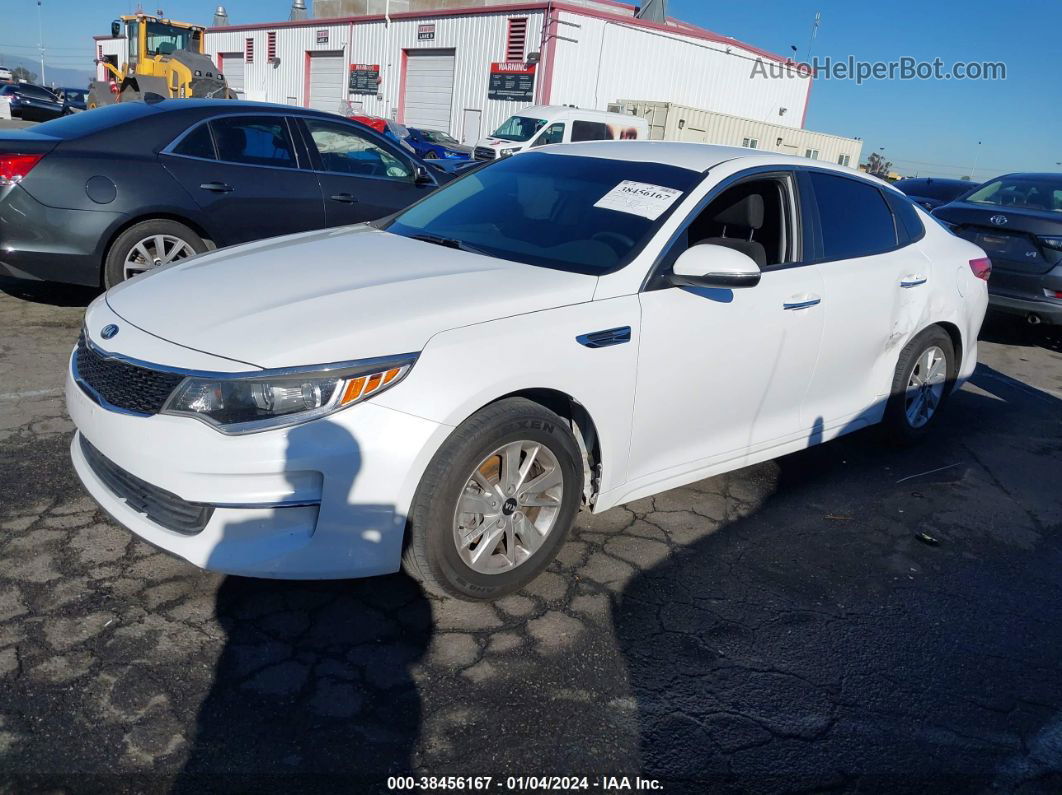 2018 Kia Optima Lx White vin: 5XXGT4L3XJG182616