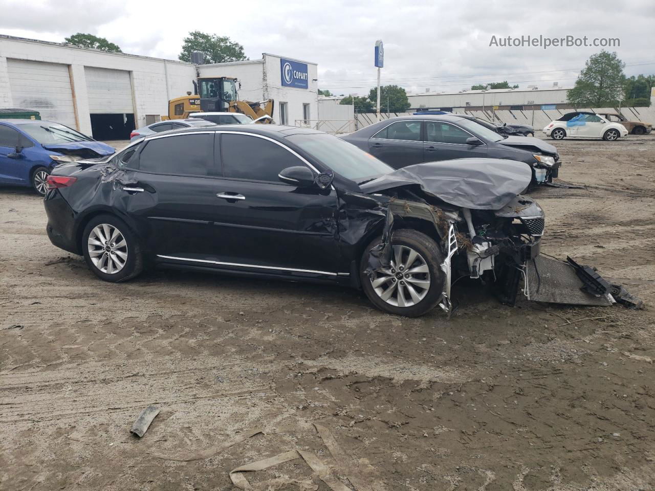 2018 Kia Optima Lx Black vin: 5XXGT4L3XJG242023